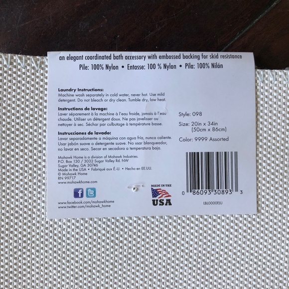 NWT Blue Bath Mat - Bath Rug - 20" x 34" - Mohawk Home - Picture 4 of 4